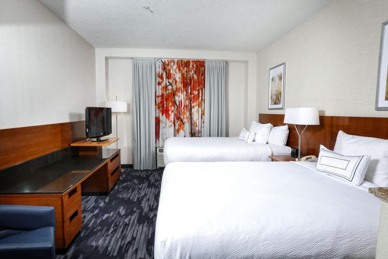 Fairfield Inn & Suites By Marriott Charleston North/Ashley Phosphate North Charleston Esterno foto