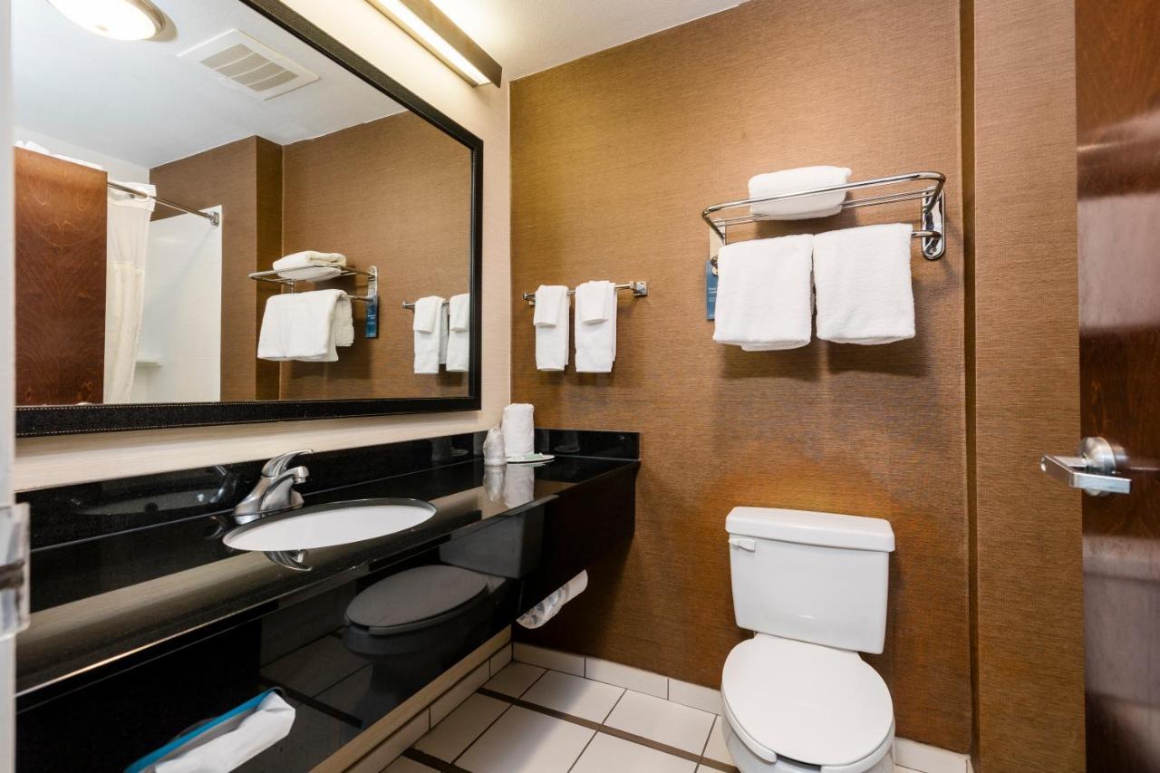Fairfield Inn & Suites By Marriott Charleston North/Ashley Phosphate North Charleston Esterno foto